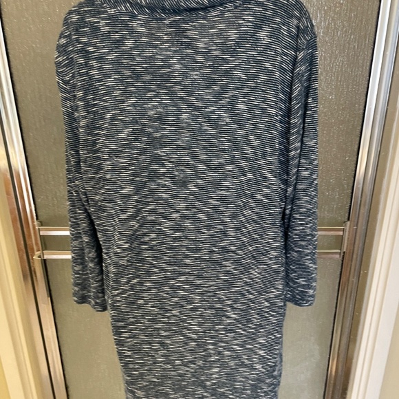 Multiples tunic, size XL - Picture 3 of 4
